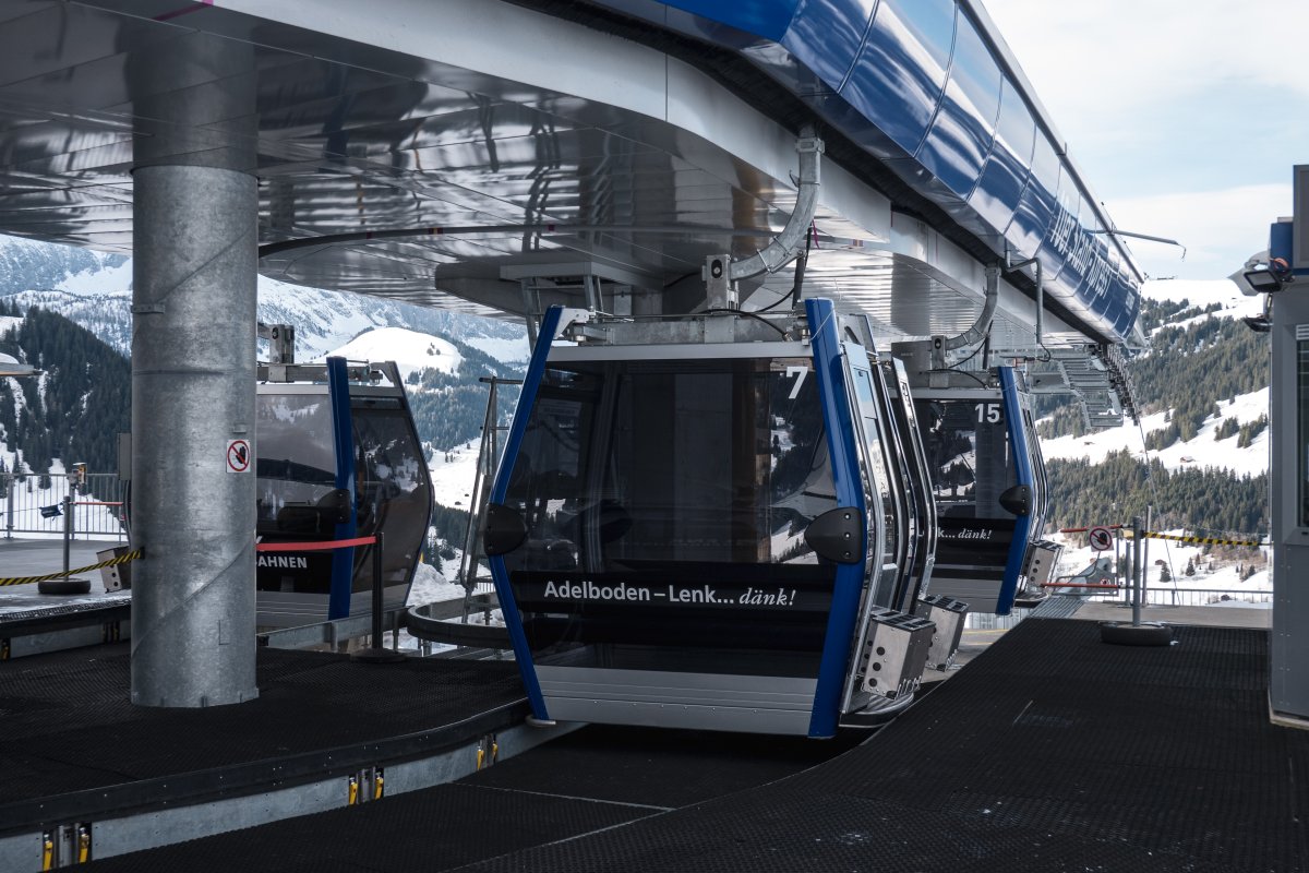 Bergstation der Kabinenbahn Lenk-Rothenbach-Metsch, Dezember 2022