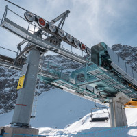 Bergstation der Sesselbahn Ravina-Varozzei, März 2023