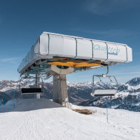 Bergstation der Sesselbahn Ravina-Varozzei, März 2023