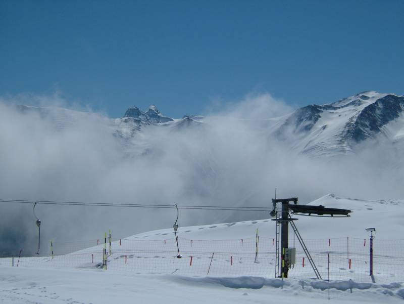Bergstation des Schlepplifts Tanzboden, April 2006