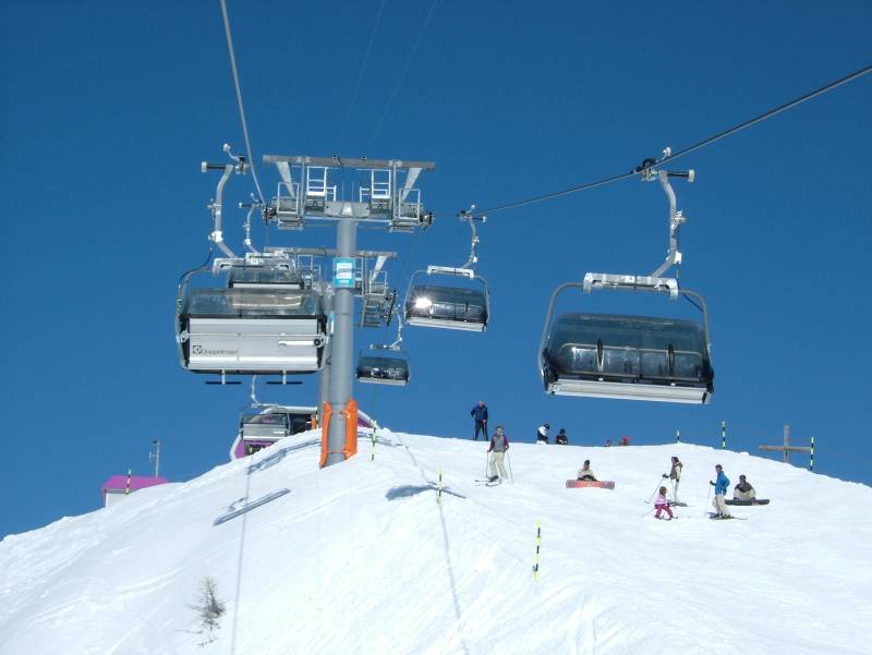 Sesselbahn Bettmeralp-Wurzenbord, April 2006