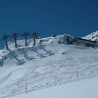 Bergstation der Sesselbahn Flesch, April 2006