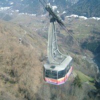 Luftseilbahn Betten Bahnhof-Bettmeralp, April 2006