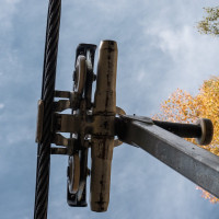 Klemme der Sesselbahn Sunrise, Oktober 2024