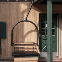 Ehemaliger Sessel im Skigebiet Sunrise Park, Oktober 2024