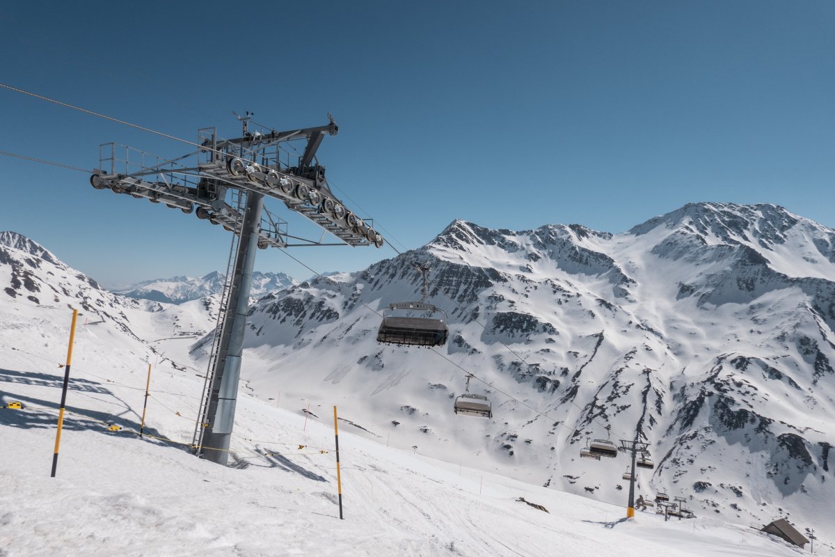 Sesselbahn Unter Stafel-Gütsch in Andermatt