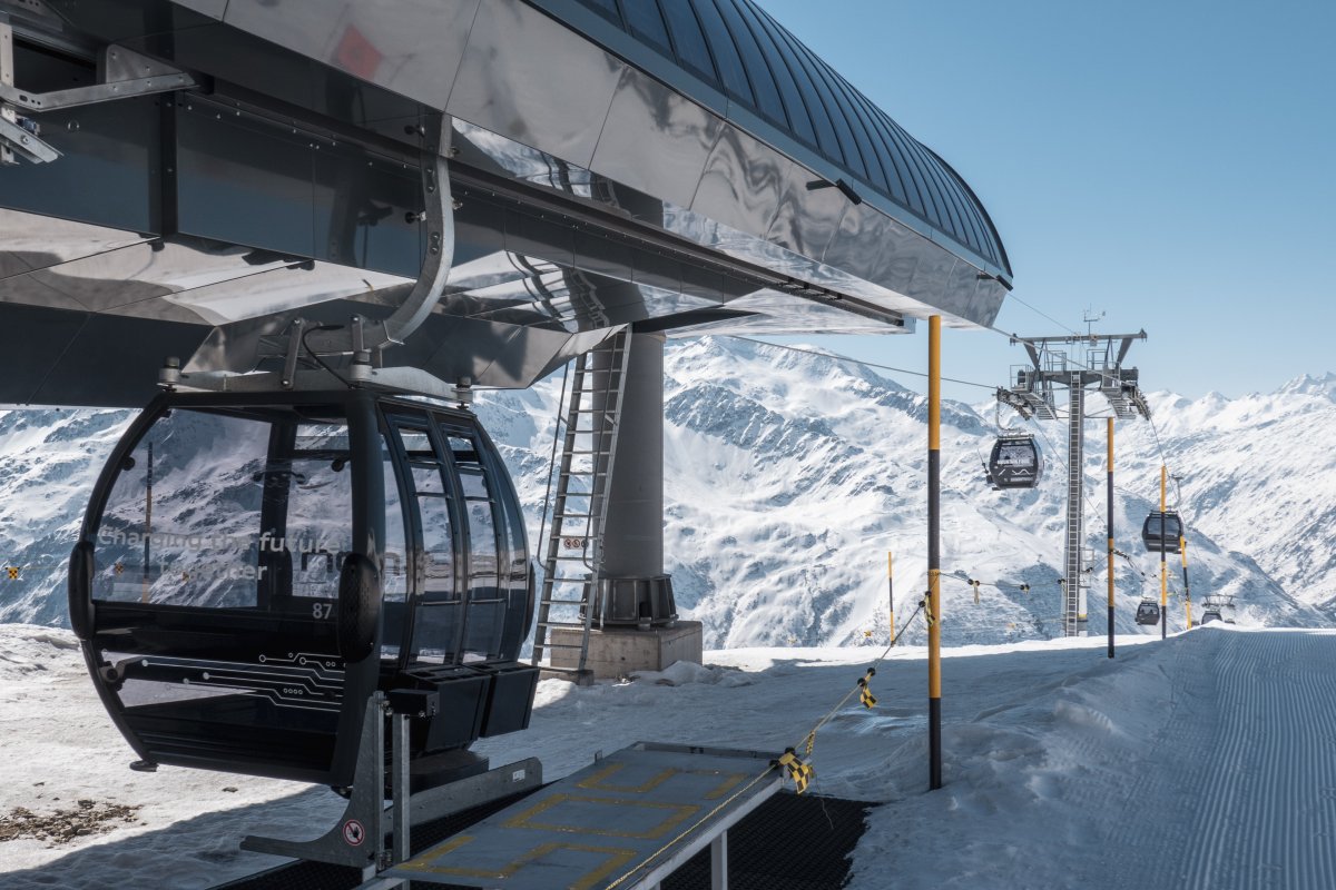 Bergstation der Kabinenbahn Nätschen-Stöckli, März 2022