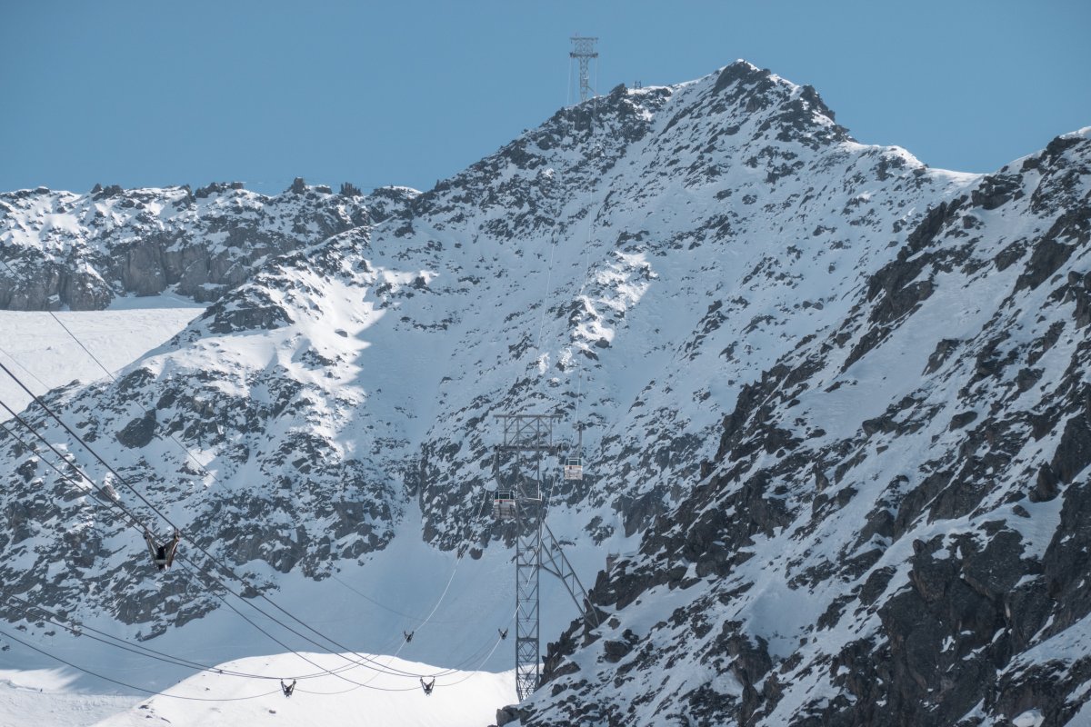 Luftseilbahn Gurschen-Gemsstock, März 2022