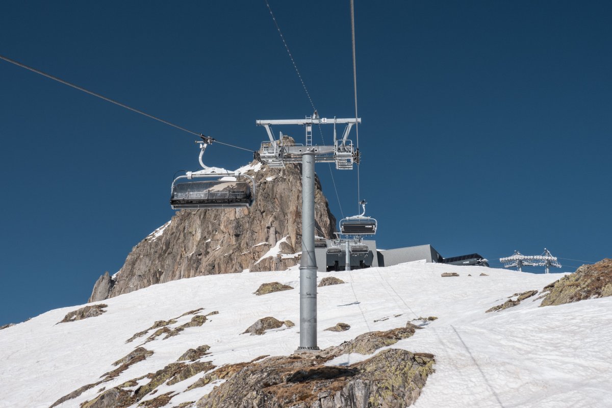 Sesselbahn Vordere Felli-Schneehüenerstock, März 2022