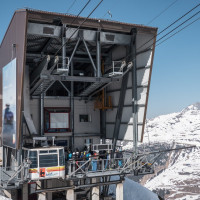 Talstation der Luftseilbahn Gurschen-Gemsstock, März 2022