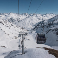 Kabinenbahn Oberalppass-Platten-Schneehüenerstock, März 2022