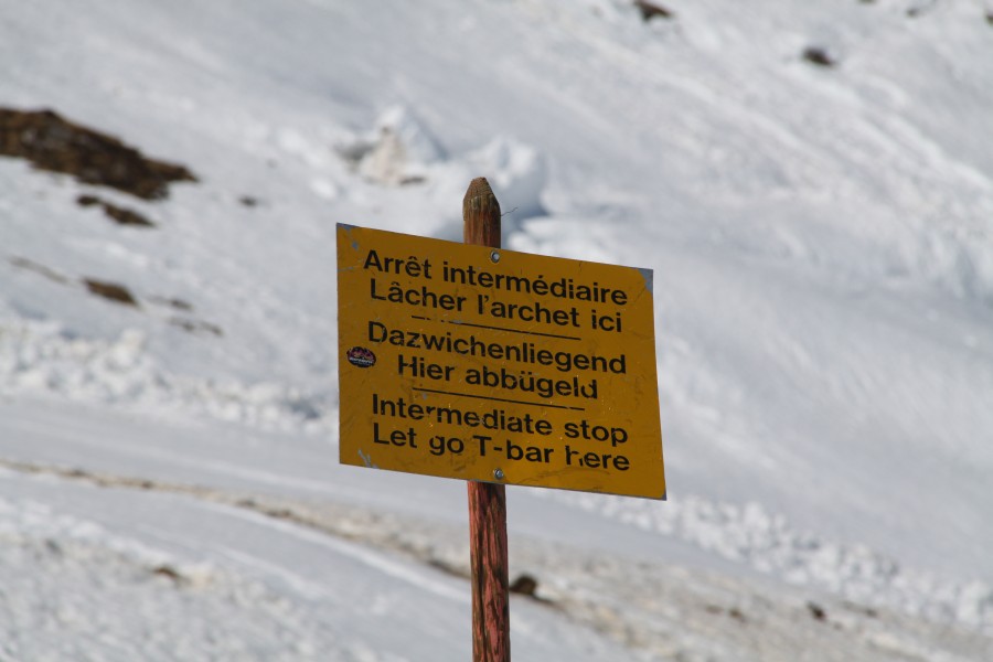 Zwischenausstieg am Schlepplift Les Luis, März 2012