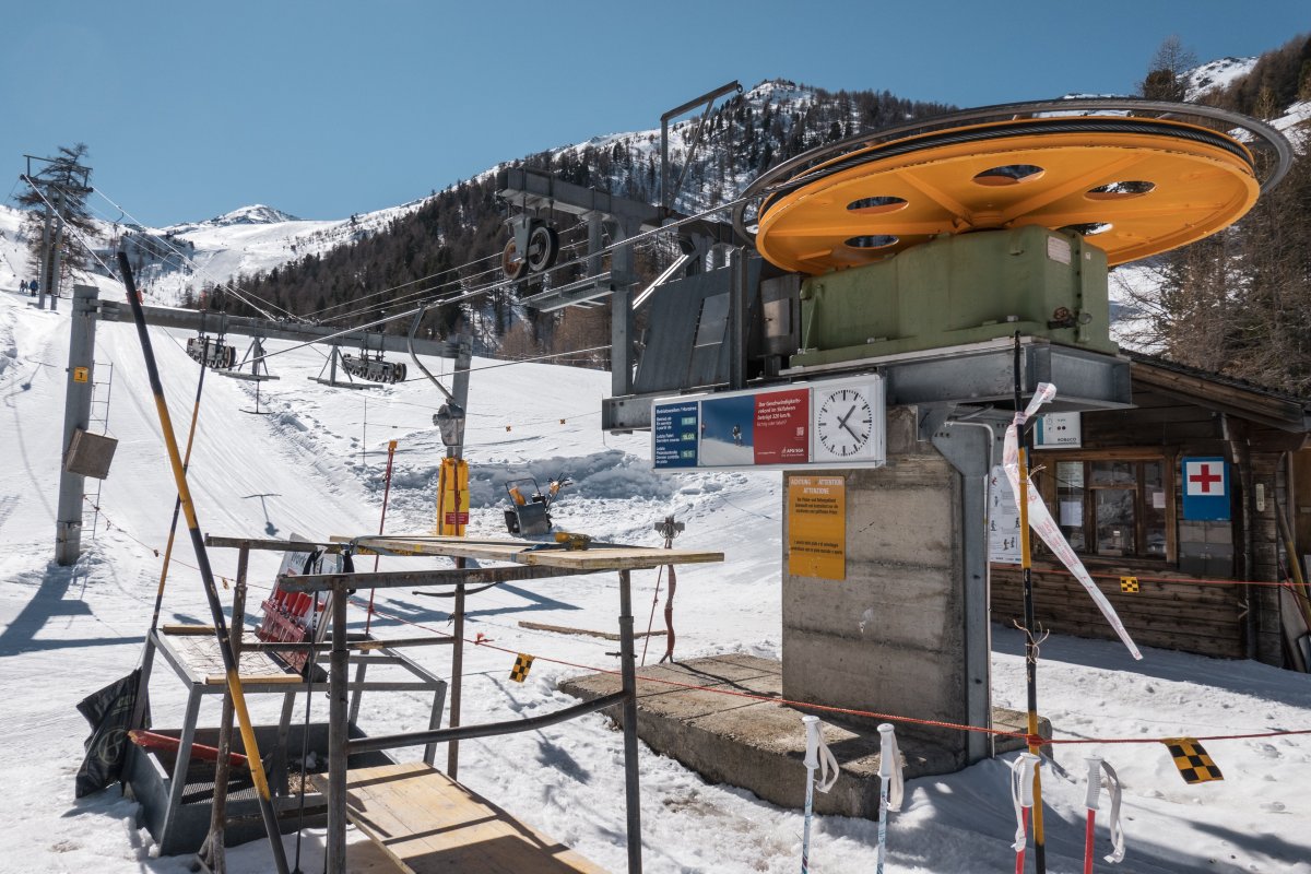 Talstation des Schlepplifts Unter Senntum-Seefeld, März 2022