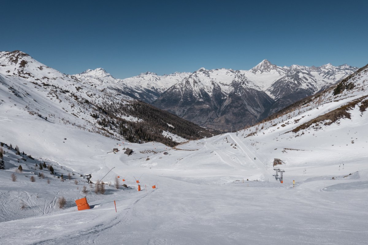 Skifahren in Unterbäch in der Augstbordregion