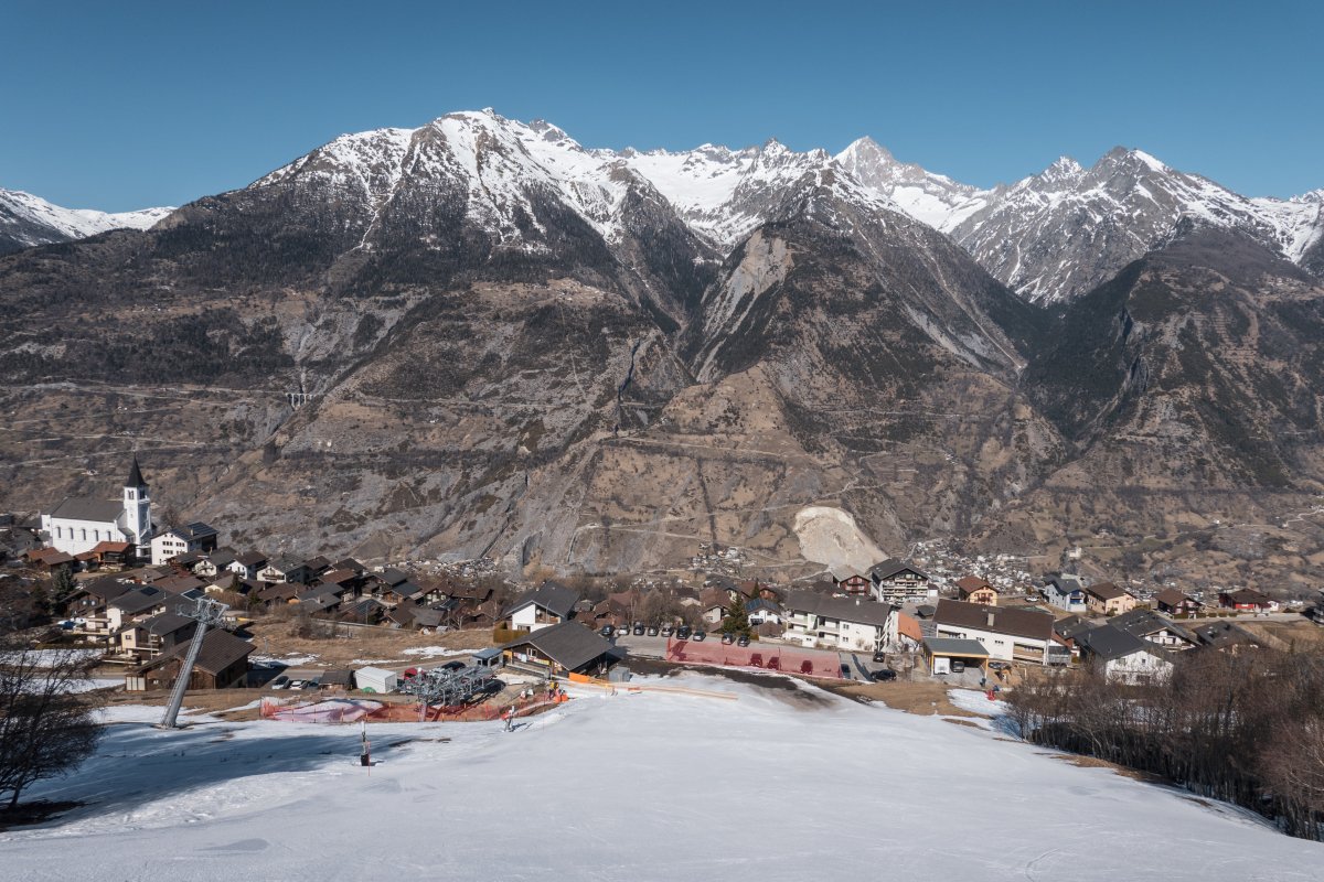 Abfahrt an der Sesselbahn Eischoll-Striggen im Skigebiet Eischoll, März 2022