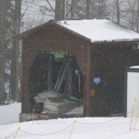 Talstation des Schlepplifts Bödeli, März 2008