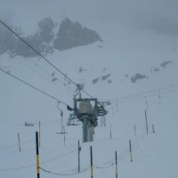 Bergstation des Schlepplifts Fleschtola, April 2006