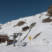 Talstation des Schlepplifts Lüsga-Färrich, März 2022