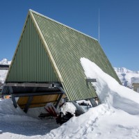 Talstation der ehemaligen Sesselbahn Richinen-Steibenkreuz, April 2018