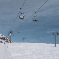 Sesselbahn Bellwald-Richinen und Schlepplift Matten, März 2022