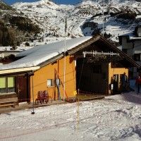 Talstation des Schlepplifts Bivio-Cuolmens, Dezember 2013