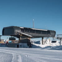 Bergstation der Sesselbahn Moay-Pasay, Februar 2023