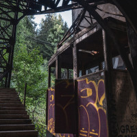 Talstation der Luftseilbahn La Para-Les Glaciers, August 2023