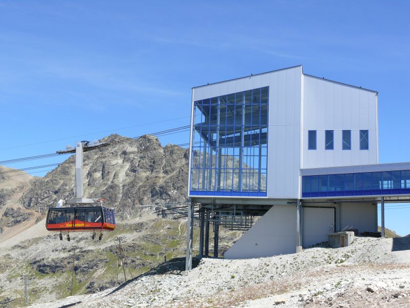 Bergstation der Luftseilbahn Surlej-Murtèl, August 2007