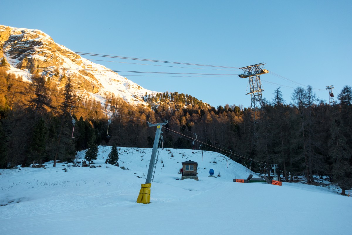 Luftseilbahn Surlej-Murtèl und Schlepplift Cristins, Dezember 2014