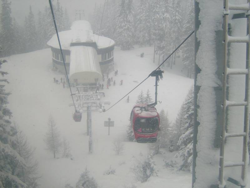 Kabinenbahn Montana-Signal-Cry d'Er, April 2006