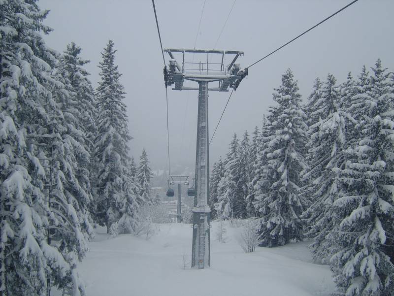 Kabinenbahn Crans-Merbé-Cry d'Er, April 2006