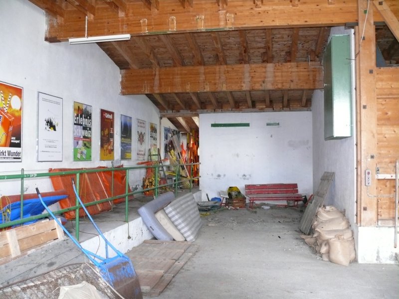 Die Bahn war bis ca. 1995 in Betrieb, Juli 2009