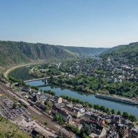Panorama vom Pinnerkreuz auf Cochem und die Mosel, Mai 2017