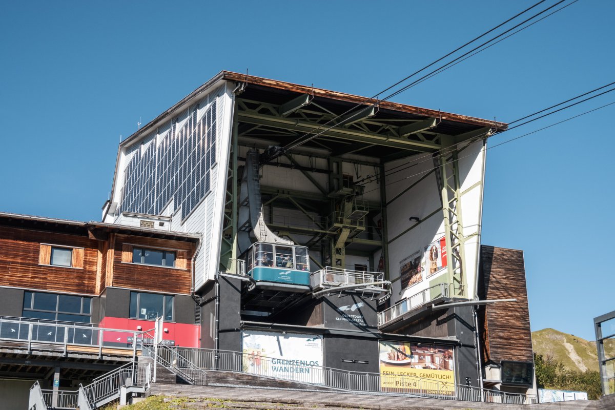 Bergstation der Luftseilbahn Faistenoy-Schlappold, September 2023