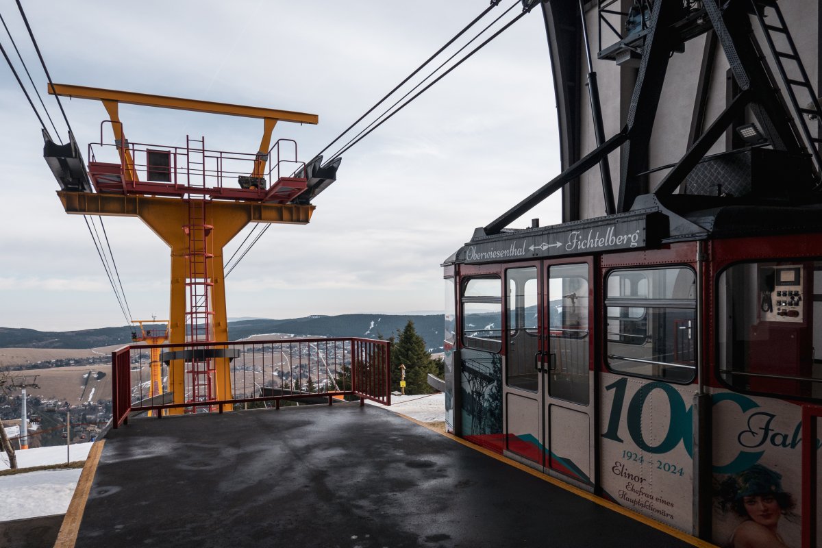 Bergstation der Luftseilbahn Oberwiesenthal-Fichtelberg, Januar 2024