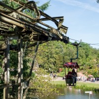 Talstation der Kabinenbahn Deutsch-Französischer Garten, Mai 2017