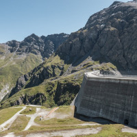 Staumauer Grande Dixence am Lac des Dix, Juni 2022