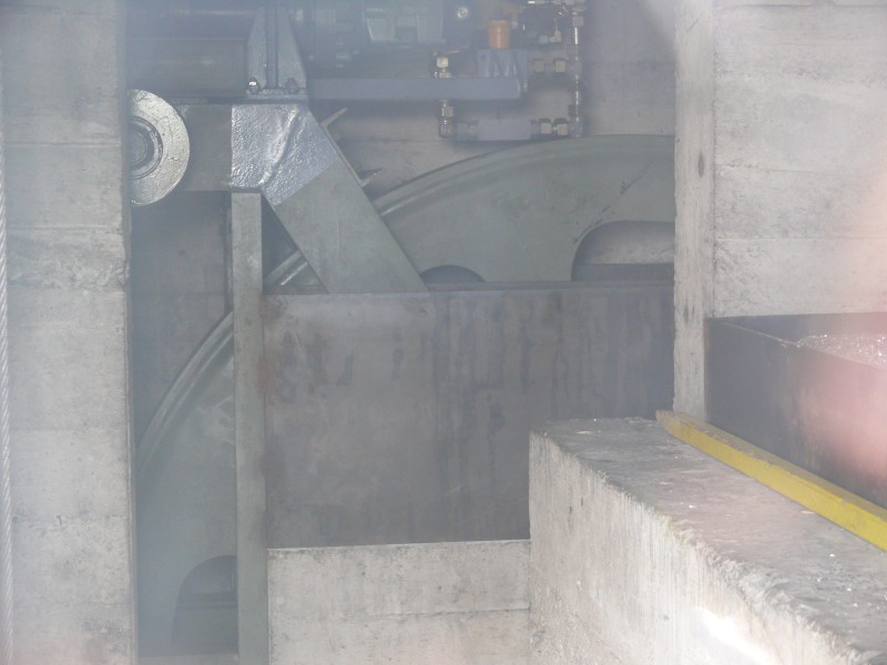 Ein Blick hinter die Kulissen zum Spannwagen des Zugseils, Juli 2008