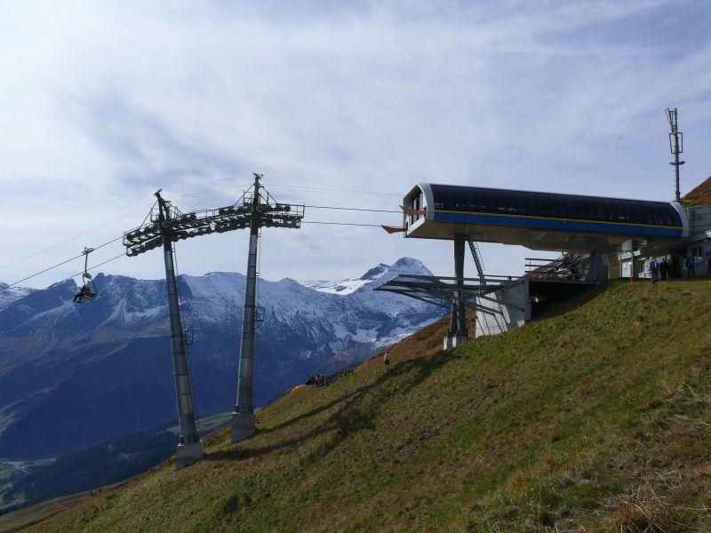 Bergstation der Sesselbahn Unter Ämpächli-Schabell, Oktober 2008