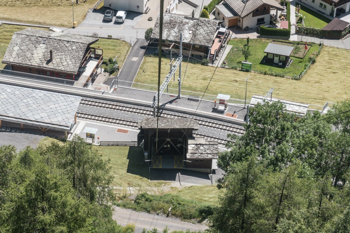 Luftseilbahn Kalpetran-Embd, Juni 2022