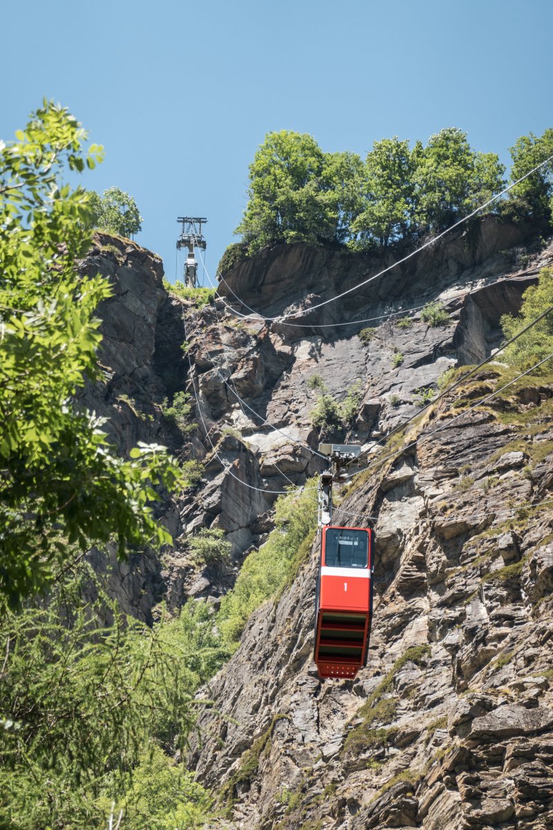 Luftseilbahn Kalpetran-Embd