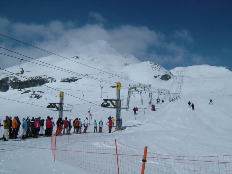 Schlepplifte Vorabgletscher, April 2006