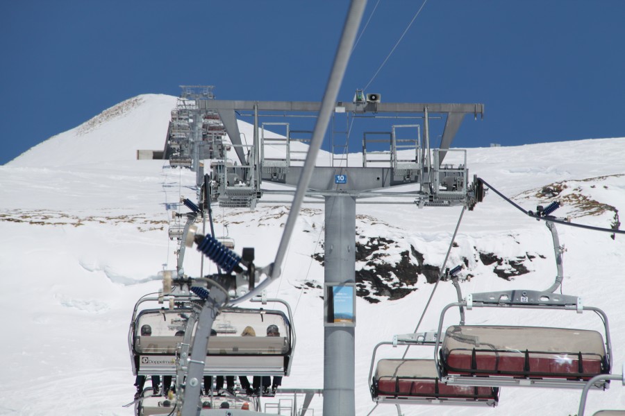 Sesselbahn Scansinas-Mutta Rodunda, April 2010