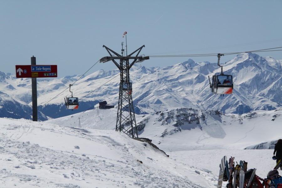 Kabinenbahn Crap Masegn-Fuorcla-Vorab, April 2010