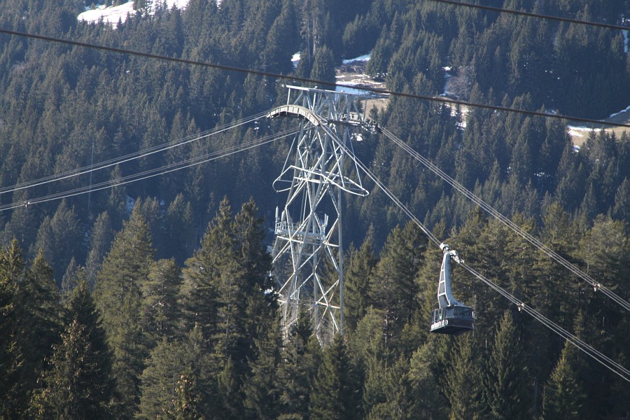 Luftseilbahn Laax-Crap Sogn Gion, April 2010