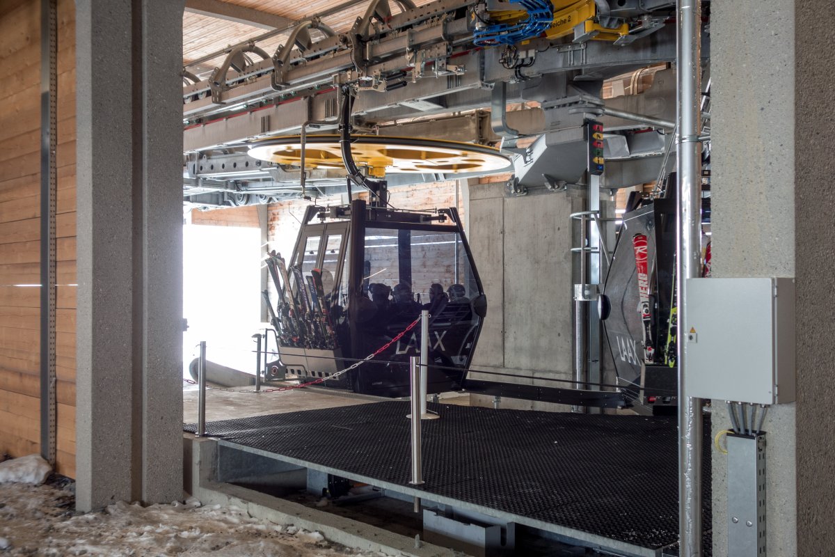 Talstation der Kabinenbahn Sogn Martin-La Siala, Februar 2019