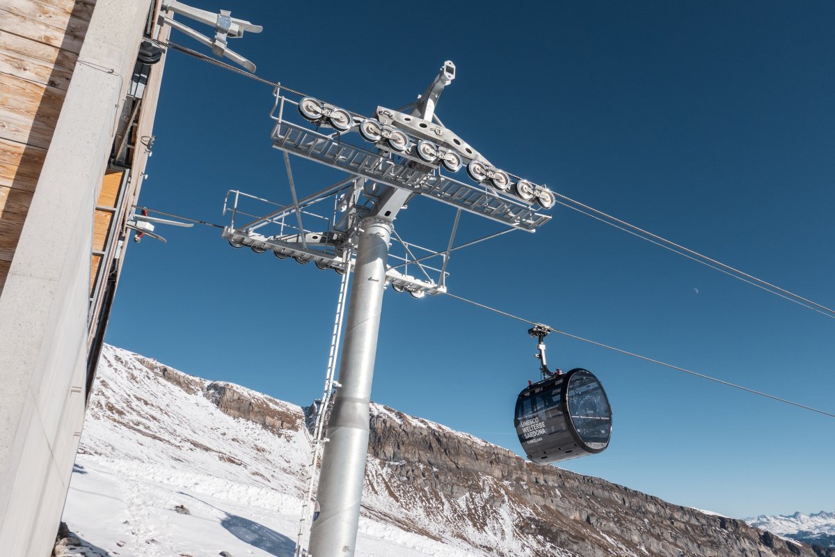 Bergstation der Kabinenbahn Startgels-Segnes, Dezember 2025