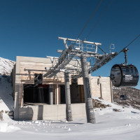 Talstation der Kabinenbahn Segnes-Nagens Sura, Dezember 2025