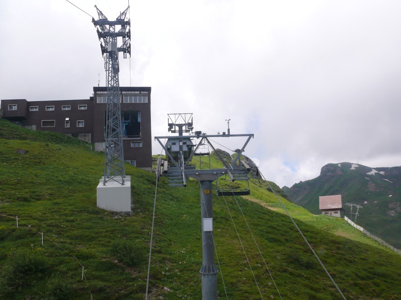 Kabinenbahn und Sesselbahn Maschgenkamm, Juli 2008
