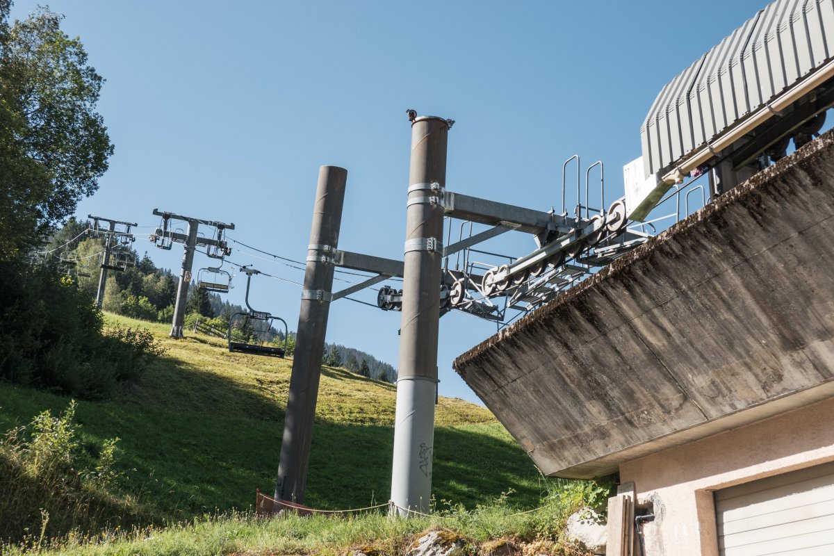 Talstation der Sesselbahn Arêches-Grand Mont, August 2023
